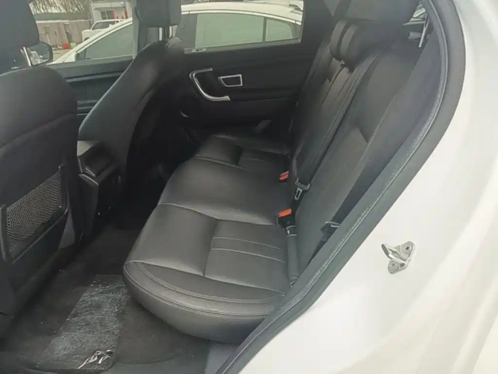Land Rover Discovery Sport 2019 — фото 17