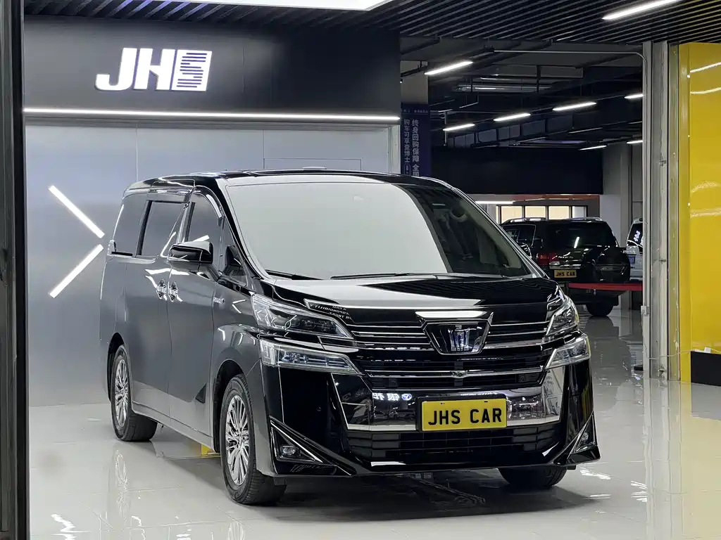 Toyota Vellfire 2020 — фото 3