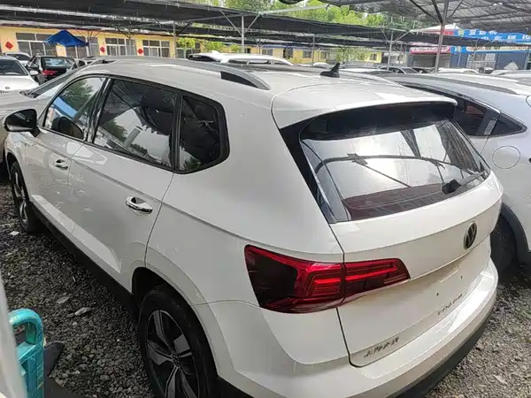 Volkswagen Tharu 2021