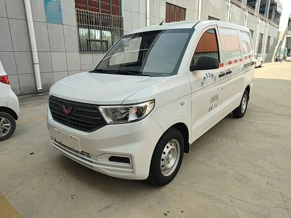 Wuling Hongguang V 2021