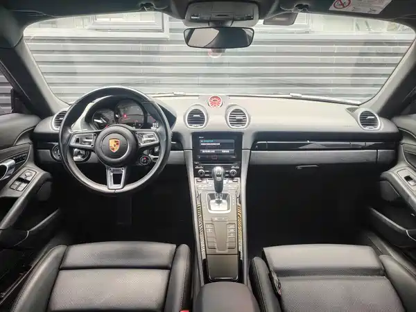 Porsche 718 2021
