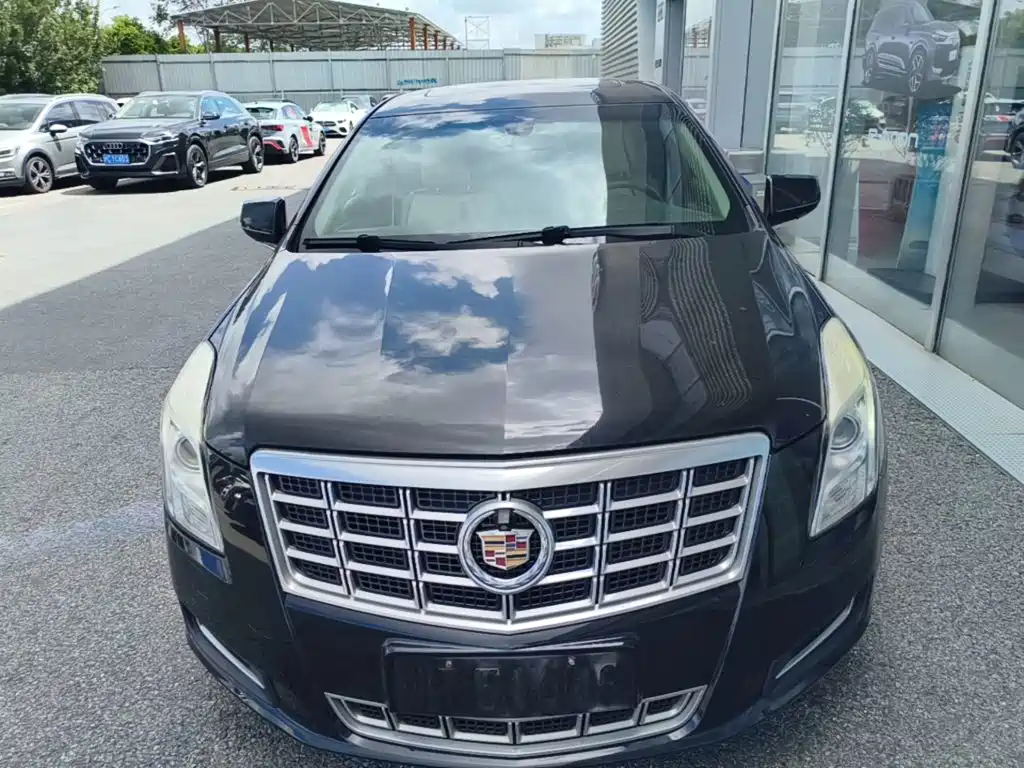 Cadillac XTS 2015 — фото 5