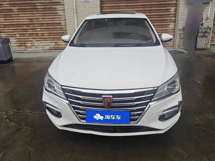 Roewe i5 2019