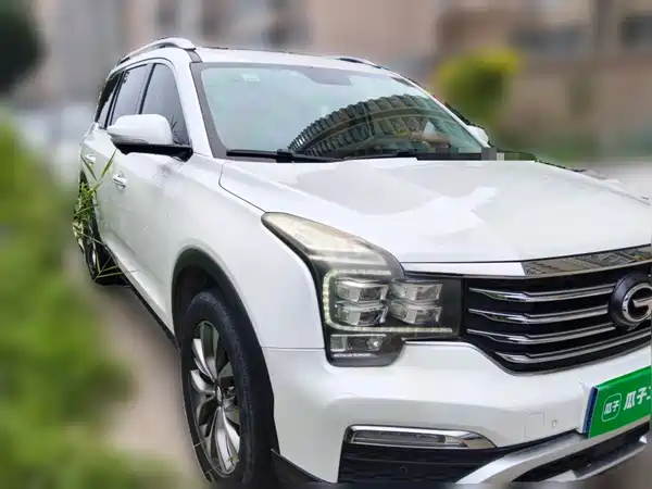 GAC Trumpchi GS8 2017