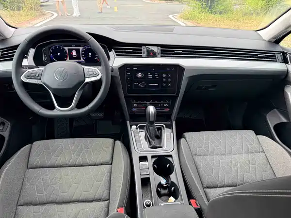 Volkswagen Viloran 2022