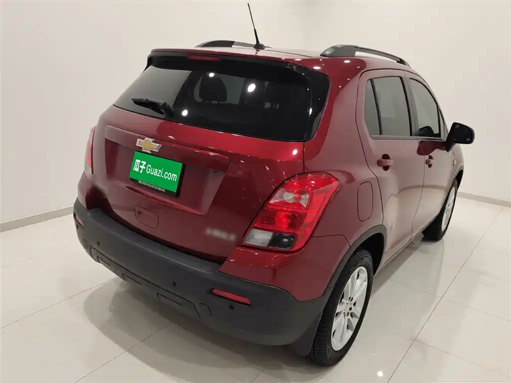 Chevrolet Trax 2015 — фото 6