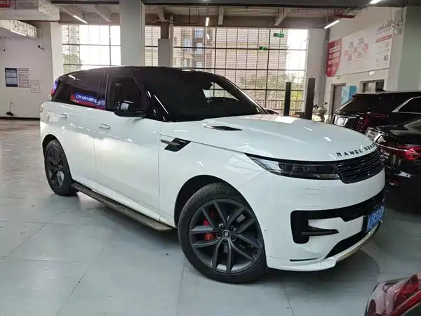Land Rover Range Rover Sport 2025