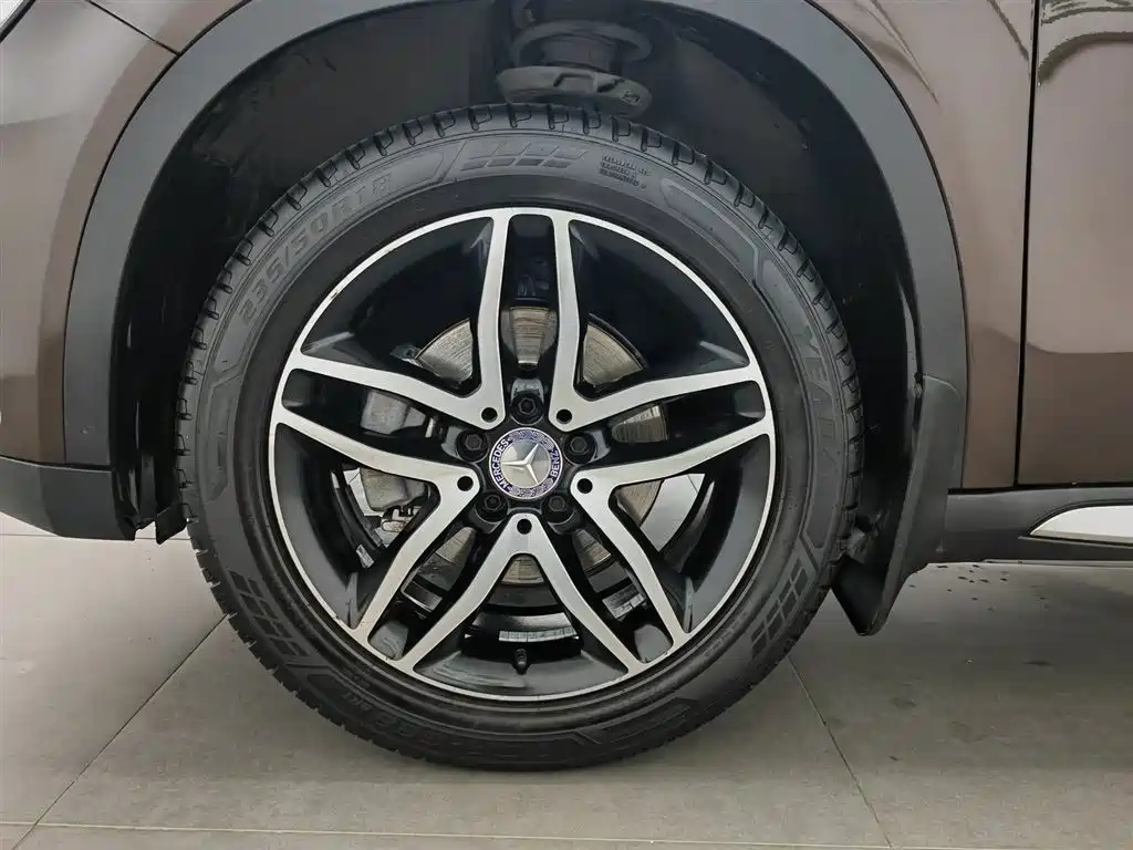 Mercedes-Benz GLA 2015 — фото 17