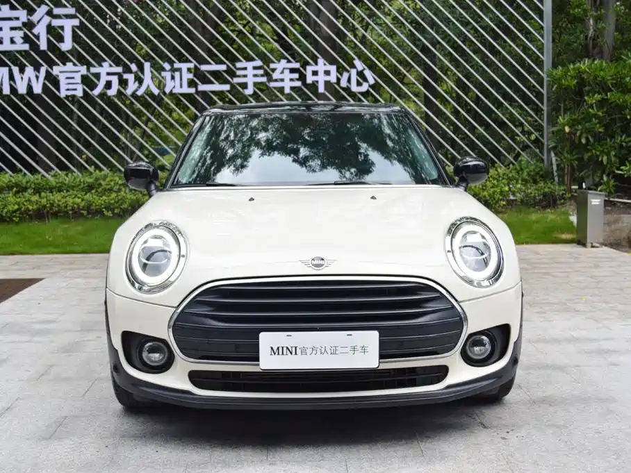 MINI Clubman 2021