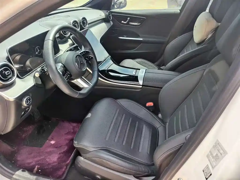 Mercedes-Benz C-Class 2023 — фото 4