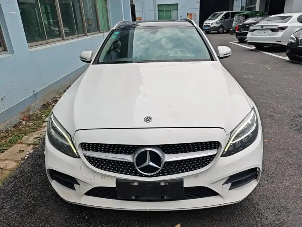 Mercedes-Benz C-Class 2019