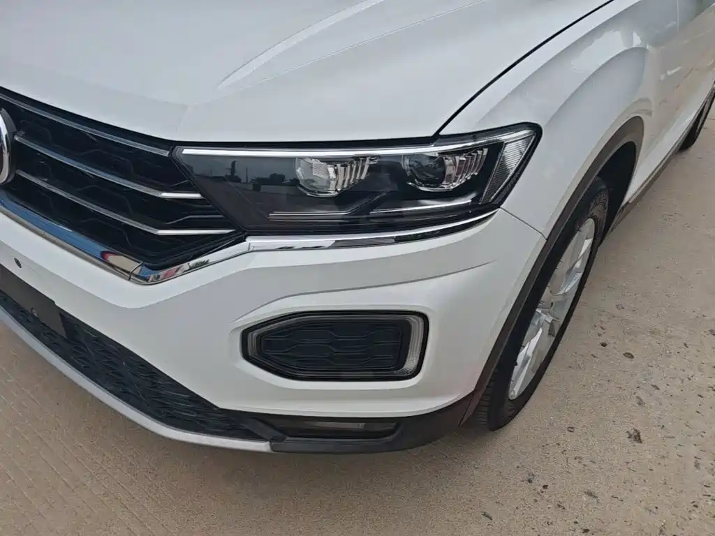Volkswagen T-Roc 2020 — фото 24