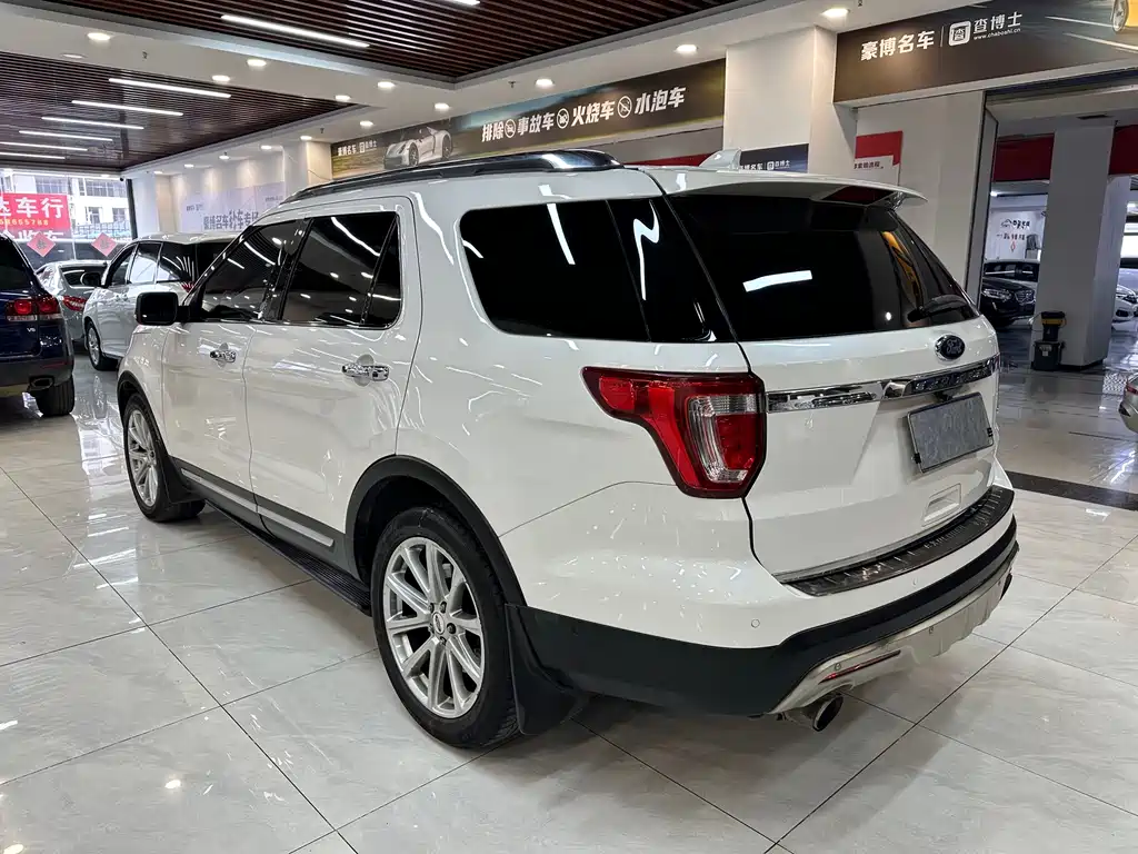 Ford Explorer 2017 — фото 5