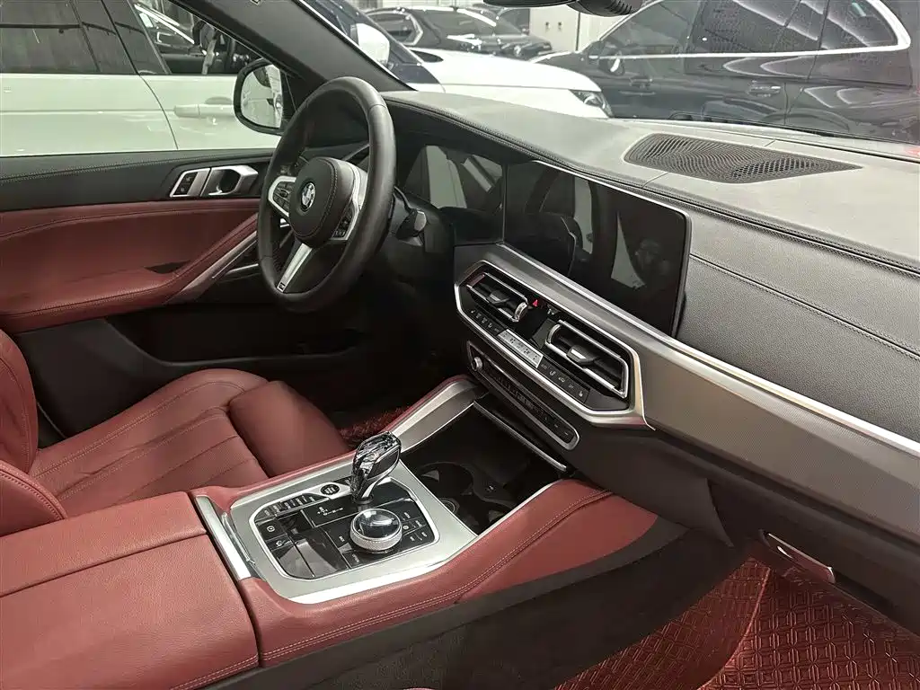 BMW X6 2021 — фото 17