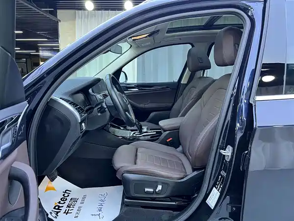 BMW X3 2021