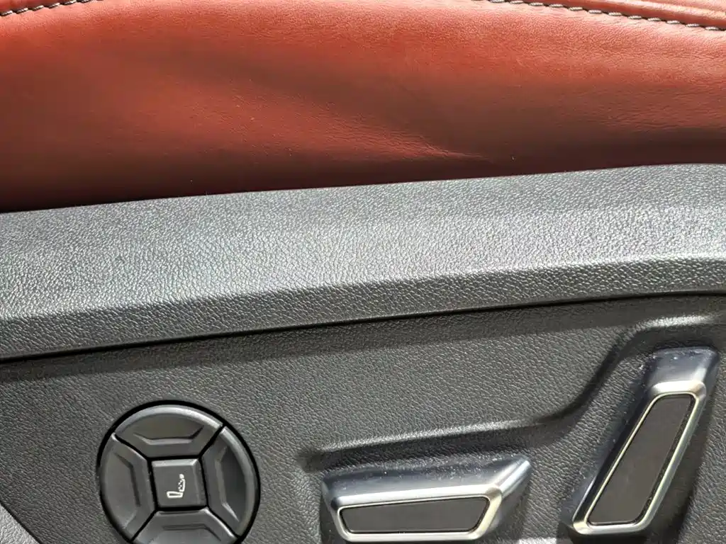 Audi Q6 2024 — фото 19