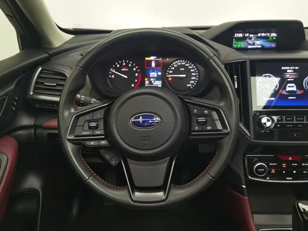 Subaru Forester 2024 — фото 11