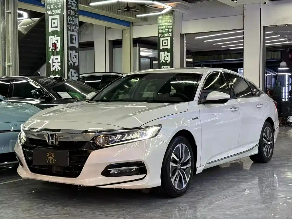 Honda Accord 2020 — фото 1