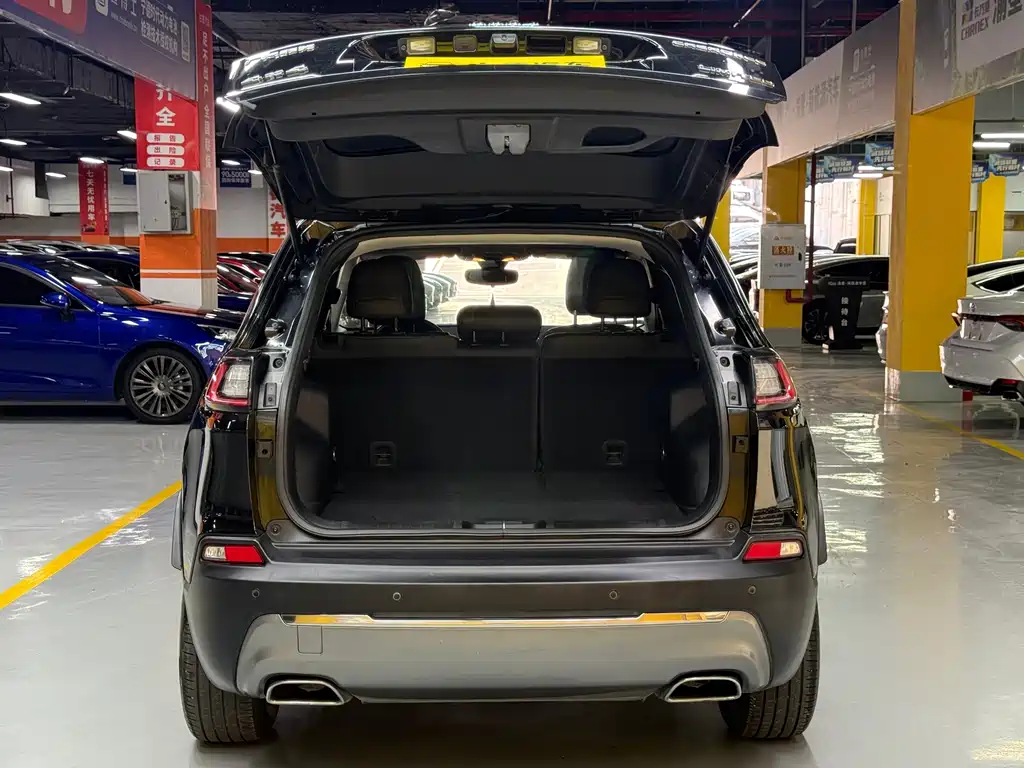 Jeep Cherokee 2019 — фото 27