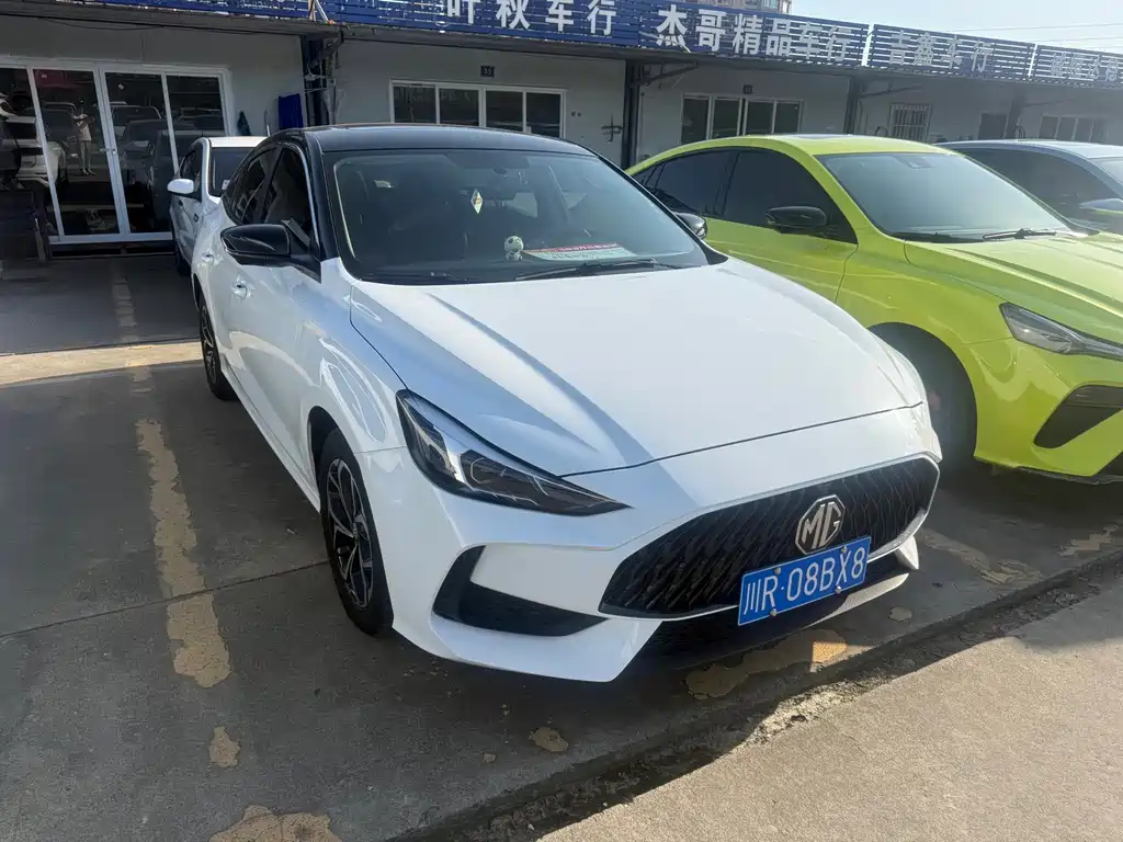 MG MG5 2021