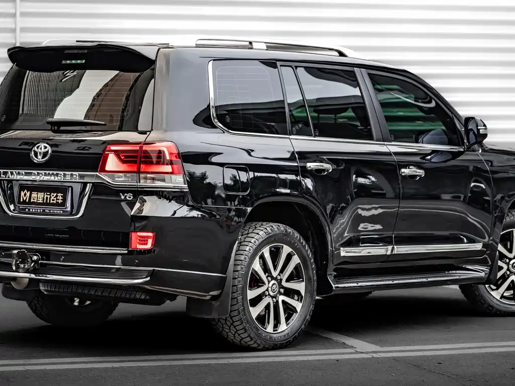 Toyota Land Cruiser 2019 — фото 3