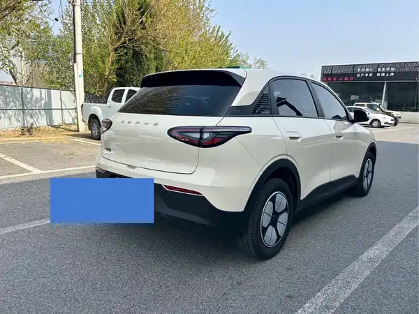Geely Galaxy Starwish 2025