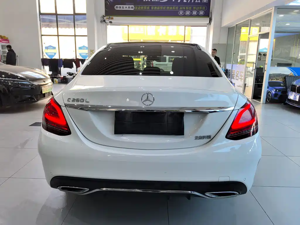 Mercedes-Benz C-Class 2021 — фото 15