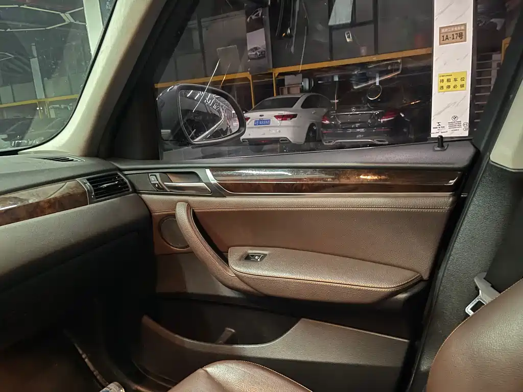 BMW X3 2015 — фото 12