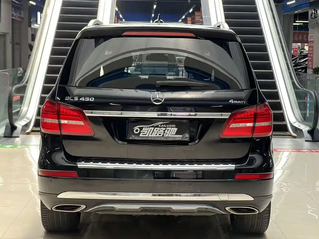 Mercedes-Benz GLS 2017 — фото 10