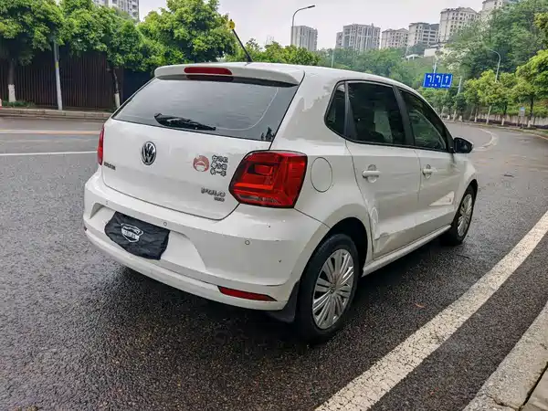 Volkswagen Polo 2016