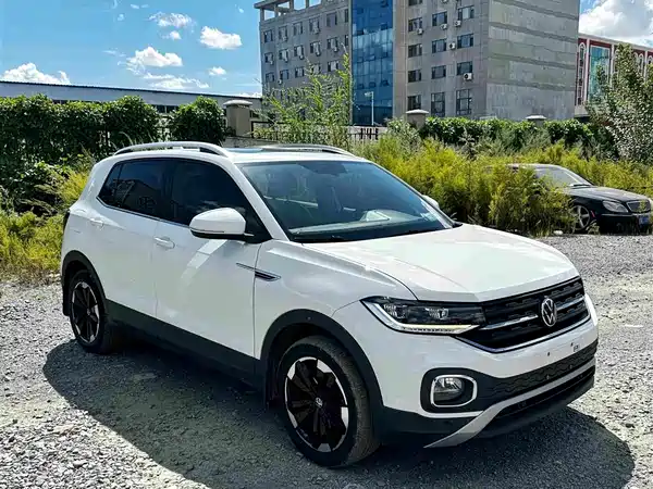 Volkswagen Tacqua 2022