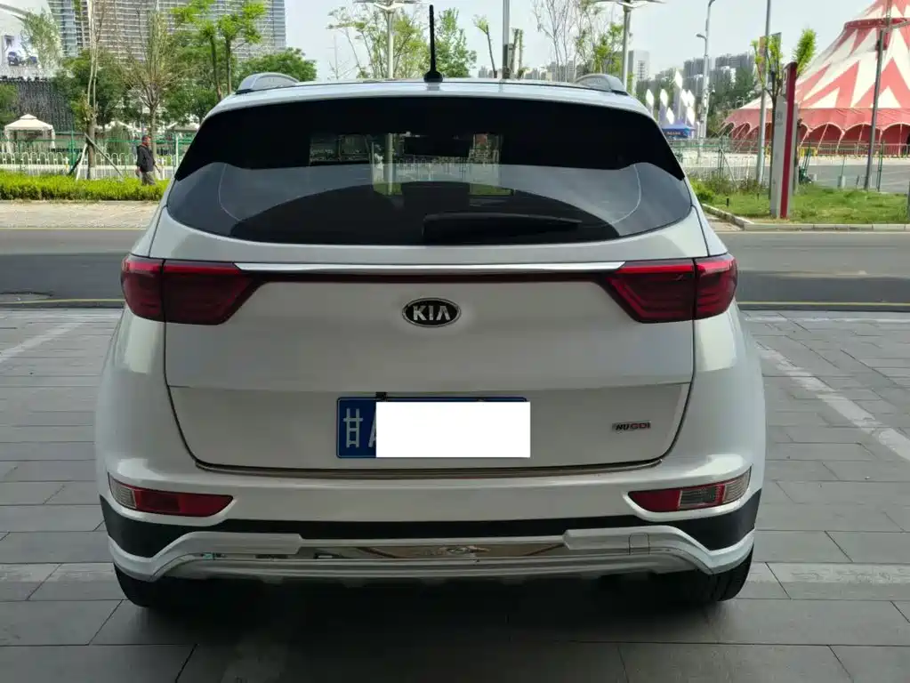 Kia KX5 2017 — фото 5
