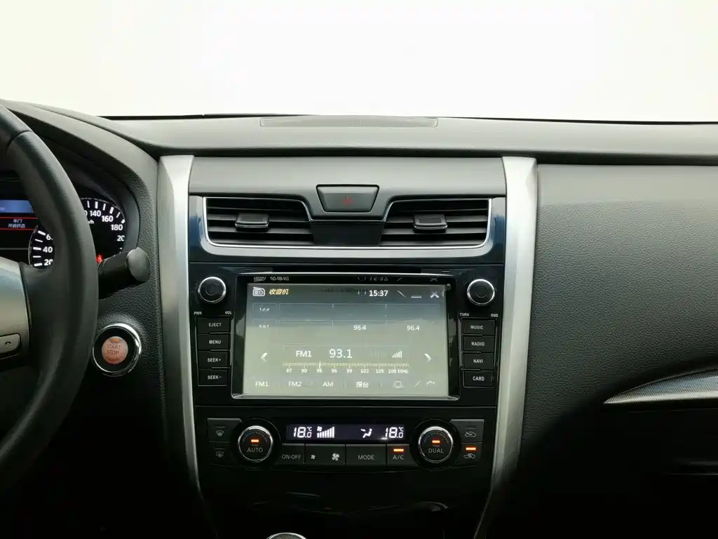 Nissan Teana 2015 — фото 12