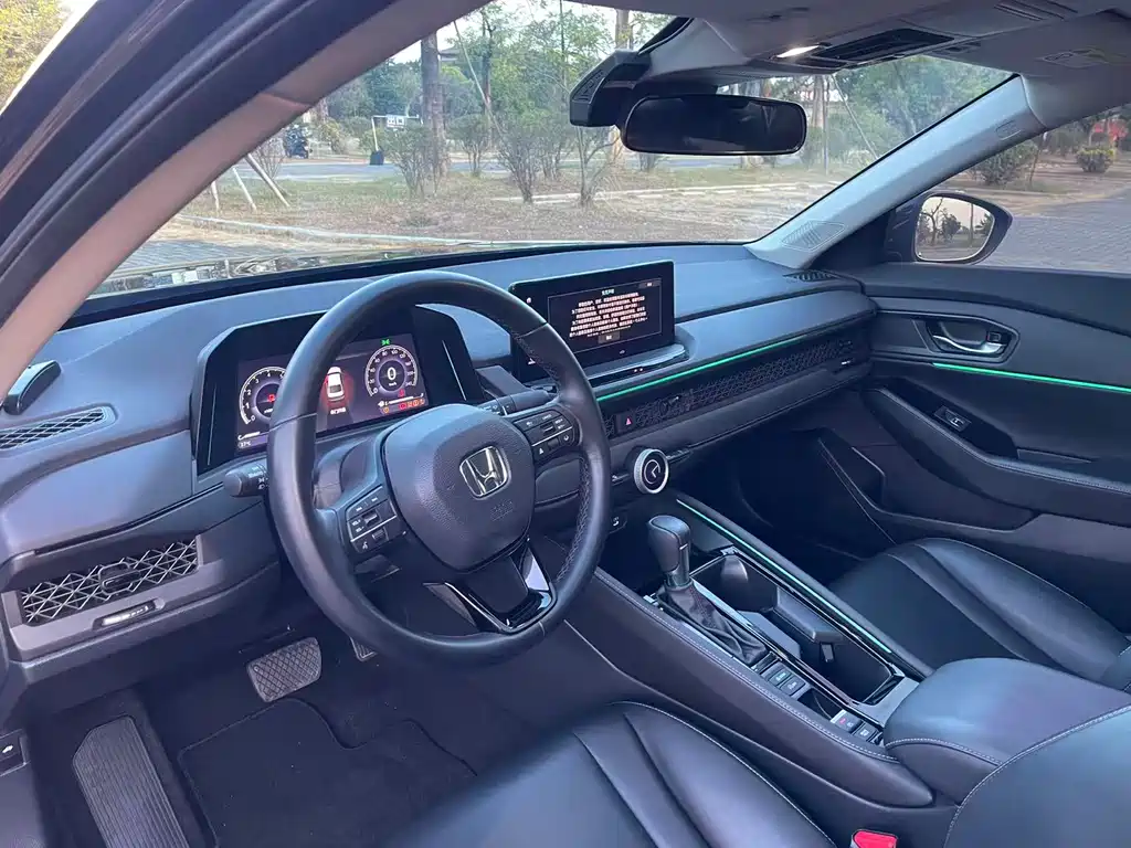 Honda Accord 2024 — фото 15
