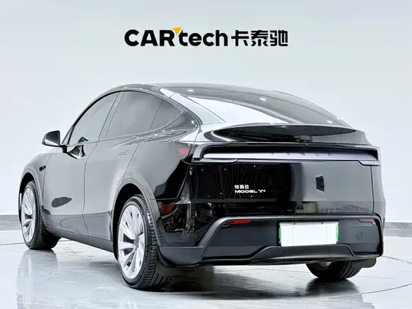 Tesla Model Y 2026
