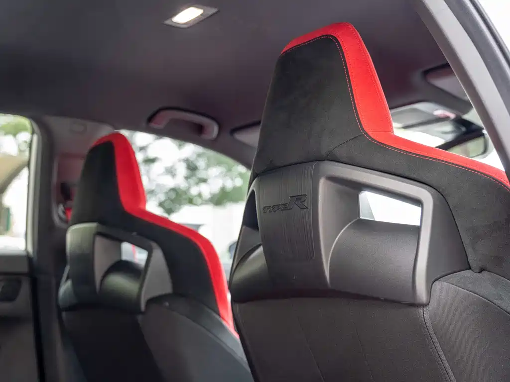Honda Civic 2023 — фото 16