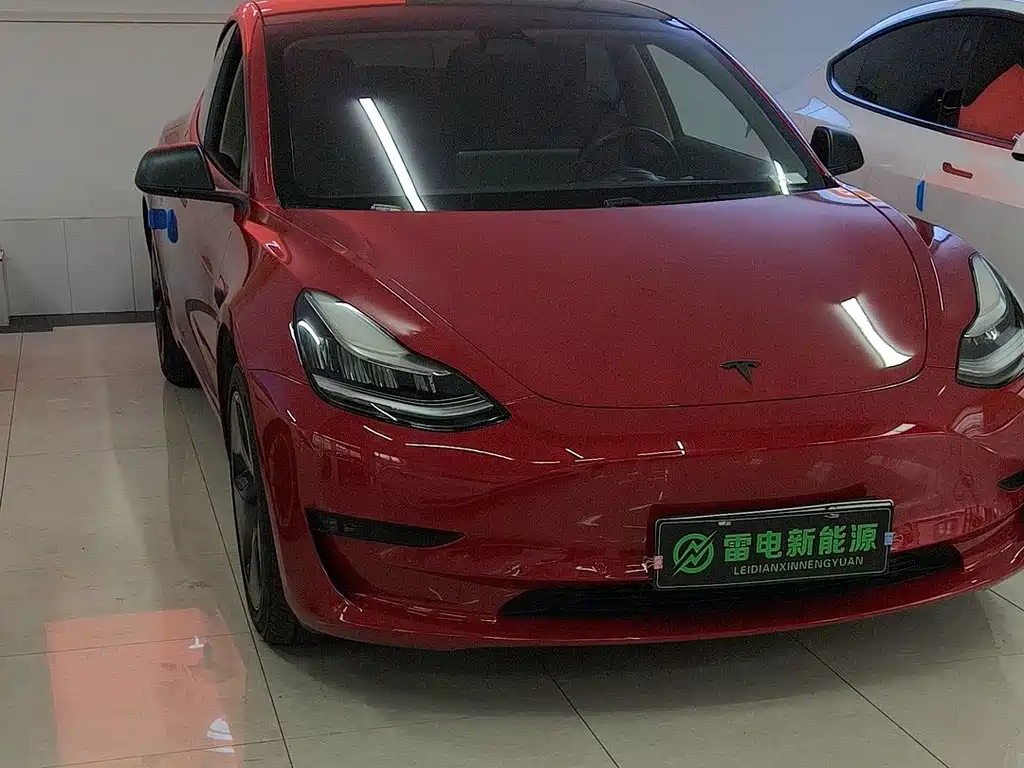 Tesla Model 3 2020 — фото 3