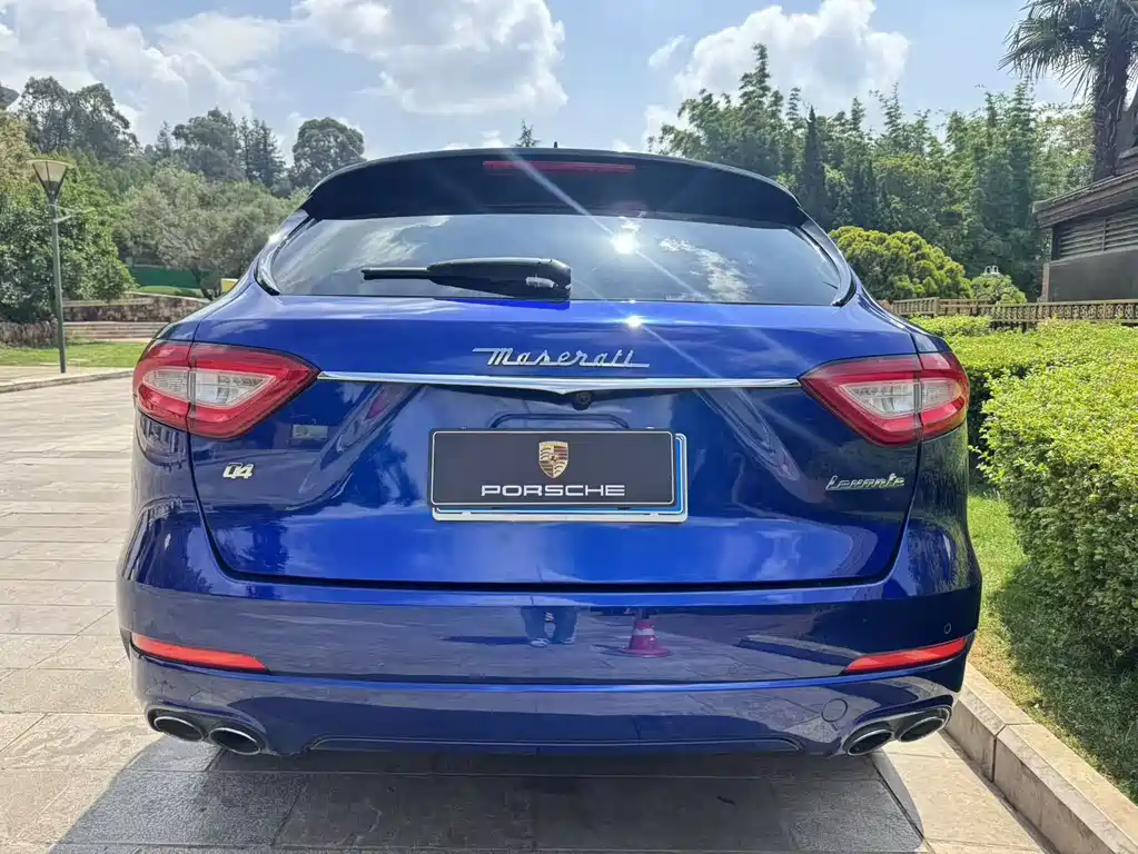 Maserati Levante 2018 — фото 7