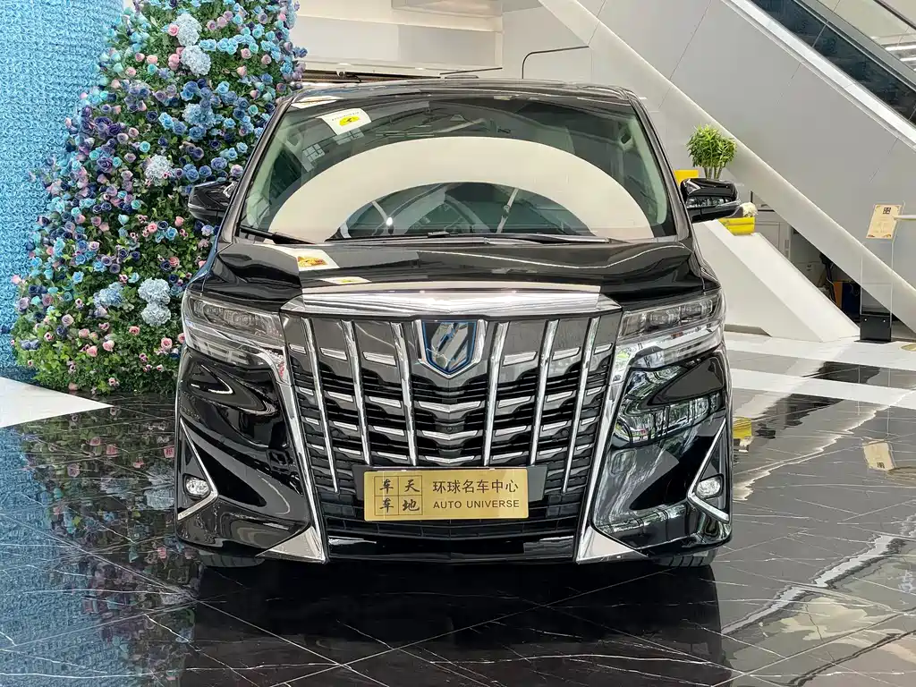 Toyota Alphard 2020 — фото 2