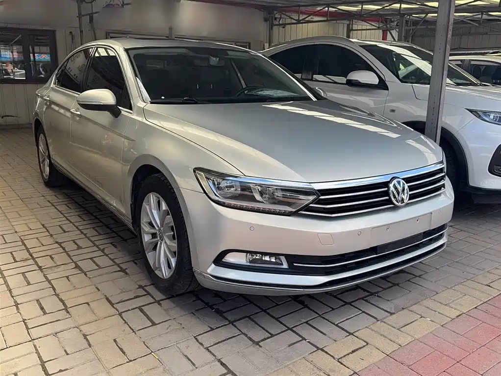 Volkswagen Magotan 2017 — фото 4