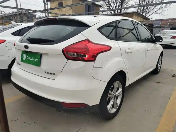 Ford Focus 2015