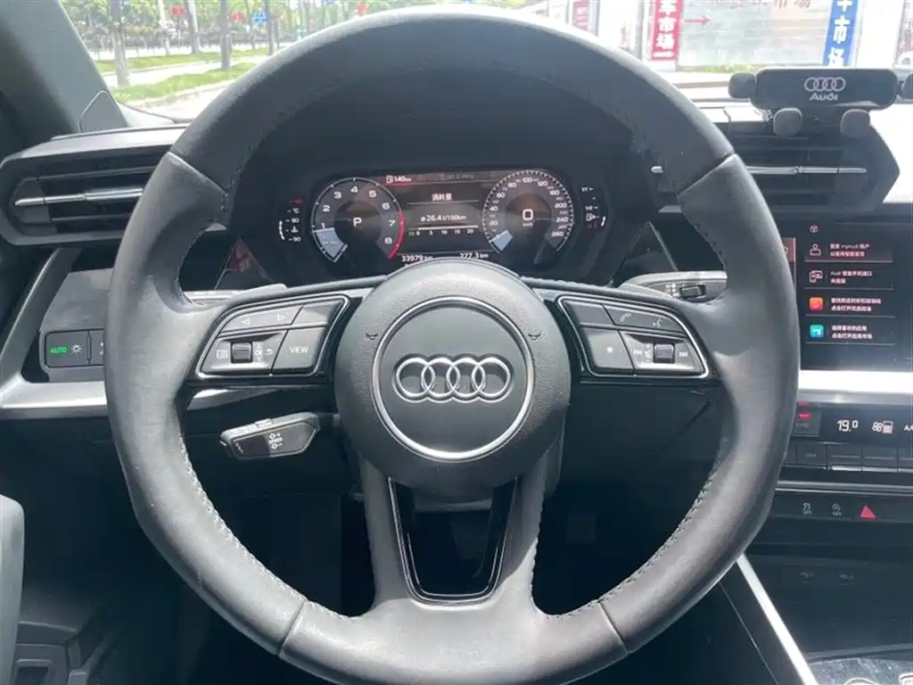 Audi A3 2022 — фото 15