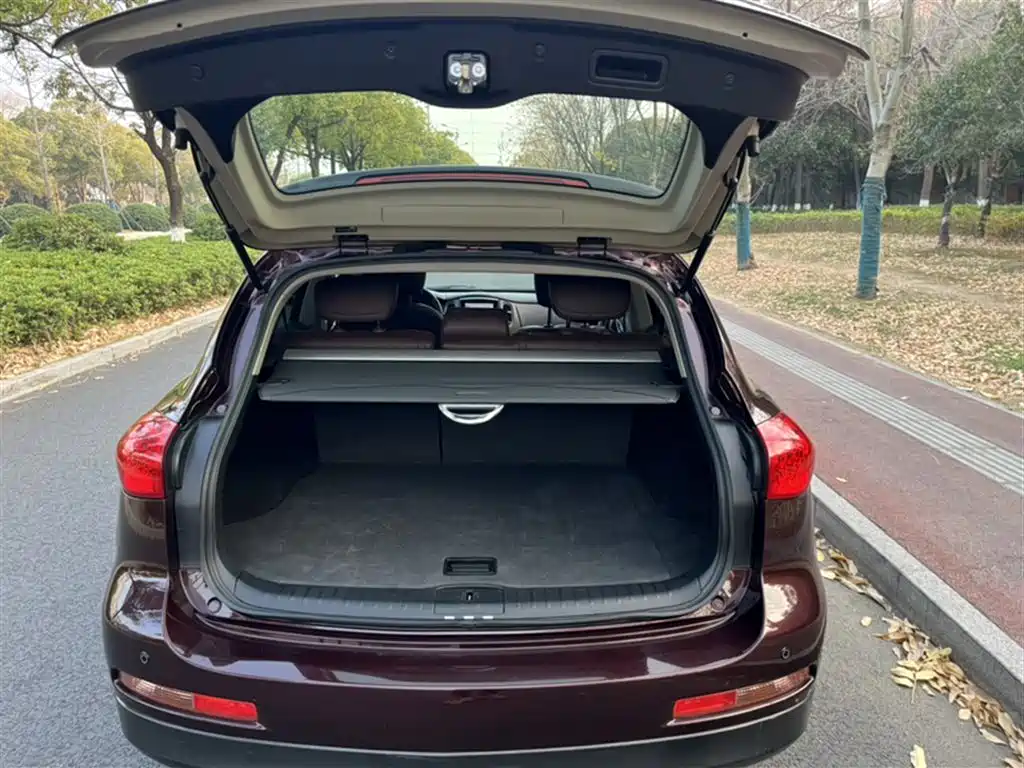 Infiniti QX50 2016 — фото 12