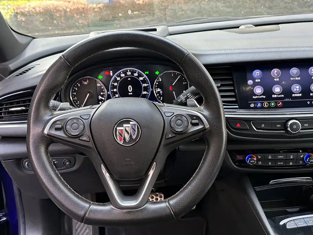 Buick Regal 2021 — фото 12