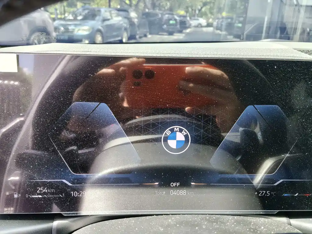 BMW 3 Series 2025 — фото 5