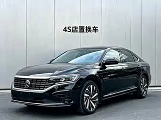 Volkswagen Passat 2023