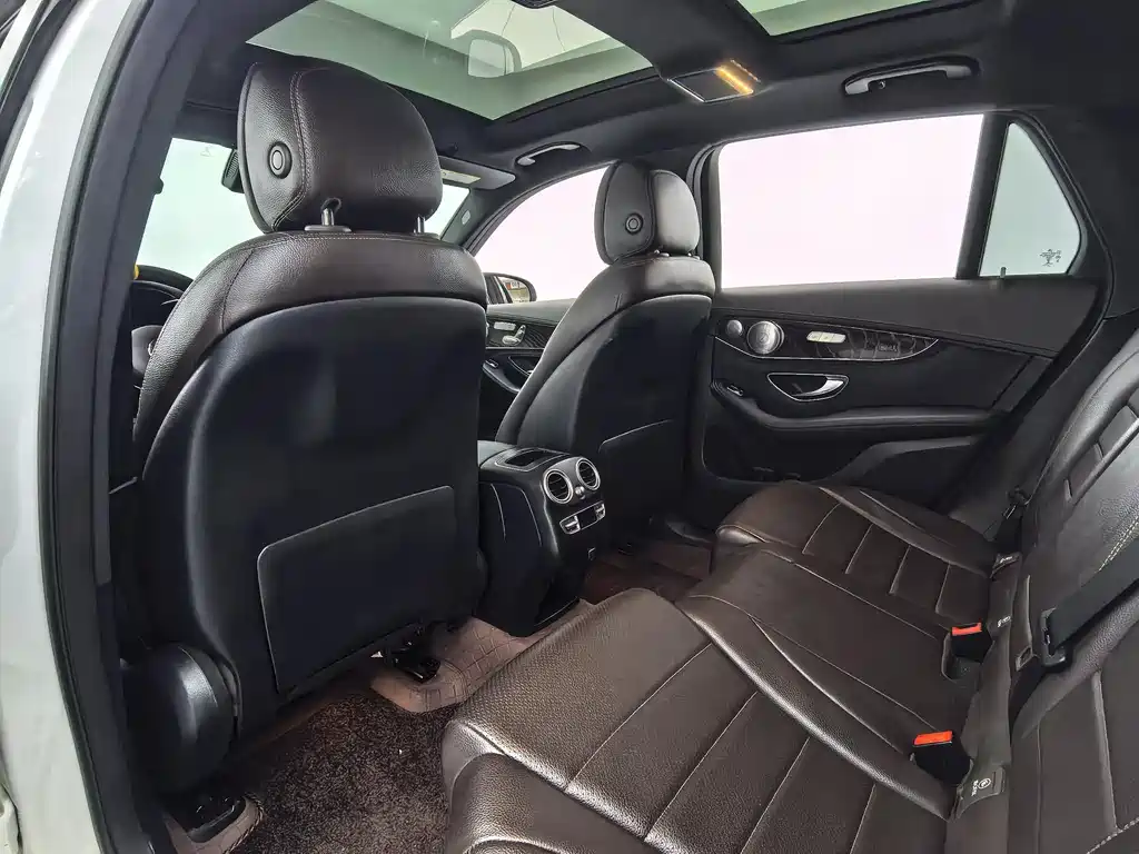 Mercedes-Benz GLC 2020 — фото 13