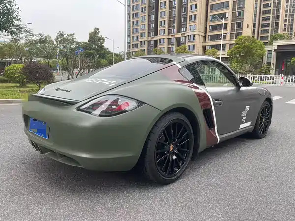 Porsche Cayman 2012