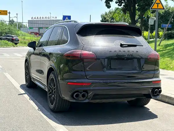 Porsche Cayenne 2015