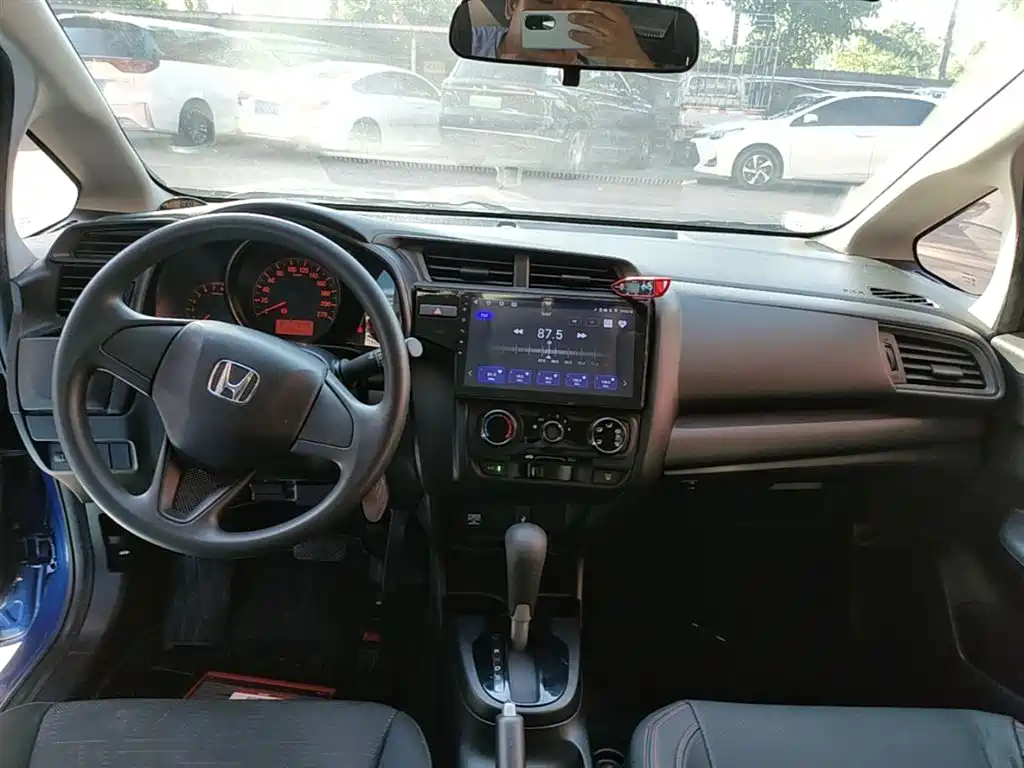 Honda Fit 2019 — фото 10